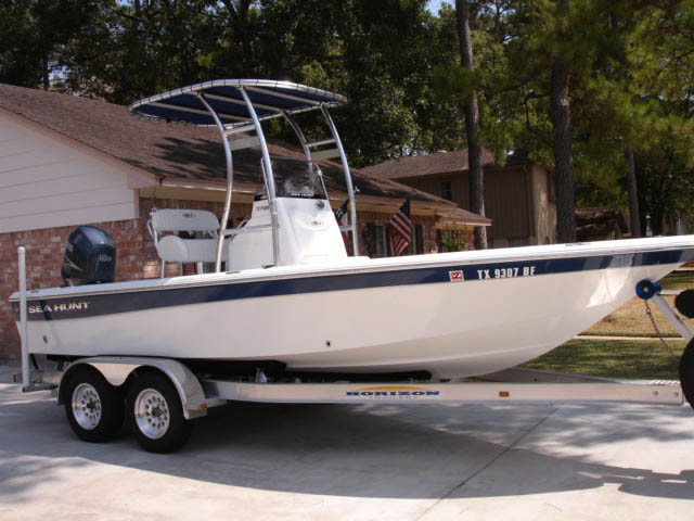 2011 Sea Hunt XP 21_34033-4