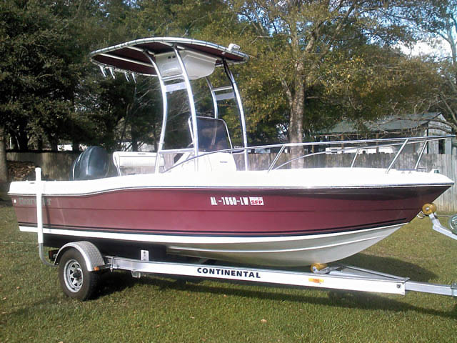 19' Clearwater center console boat with universal ttop by Stryker T-Tops installed